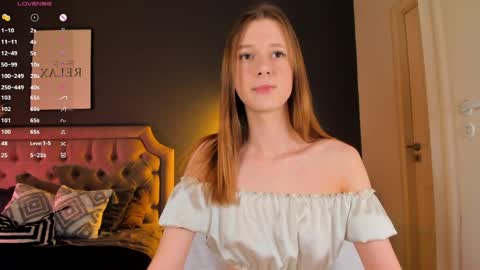 Snapshot of vivalavika chatting on April 8, 2026, 7:30 am just Vi online show from April 8, 2026, 7:30 am