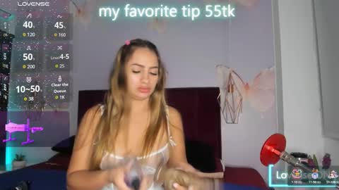 Viviana  online show from February 25, 2026, 12:53 am