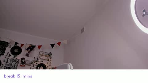 Snapshot of vivian_qwerty chatting on February 13, 2025, 7:13 am vivian_qwerty online show from February 13, 2025, 7:13 am