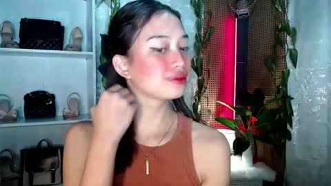 Snapshot of vivian_roberts chatting on January 11, 2025, 7:16 pm Vivian online show from January 11, 2025, 7:16 pm