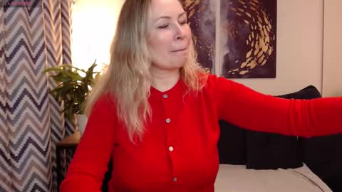 Snapshot of vivian_soul chatting on September 13, 2025, 5:13 pm Vivian online show from September 13, 2025, 5:13 pm