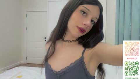Snapshot of vivianmiller_ chatting on June 21, 2026, 3:20 am Vivian online show from June 21, 2026, 3:20 am