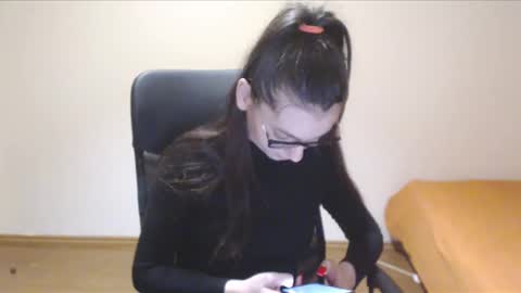 Snapshot of vivianngray chatting on February 6, 2025, 4:58 pm Vivian Gray online show from February 6, 2025, 4:58 pm