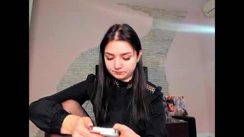 vivstar online show from April 14, 2026, 12:49 am