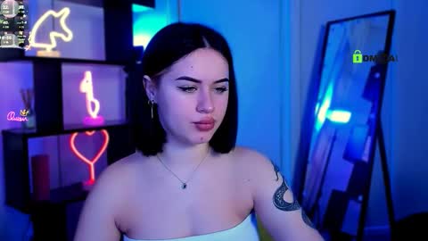 vivy_star online show from March 8, 2026, 8:01 pm