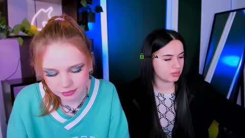 vivy_star online show from March 22, 2026, 7:28 pm