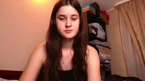 Snapshot of vixen_lily chatting on December 12, 2024, 3:16 pm Vixen Lily online show from December 12, 2024, 3:16 pm