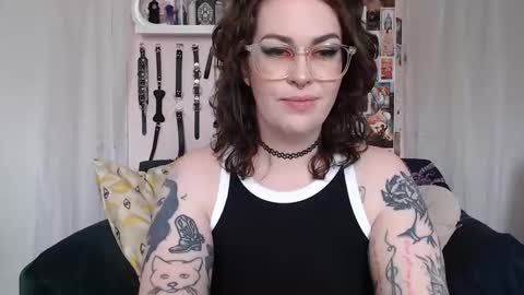 VIXIN online show from June 10, 2026, 4:28 pm