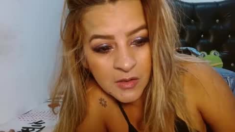 Venus online show from November 1, 2025, 12:56 am