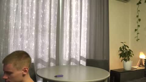 Snapshot of vladdicheck chatting on September 25, 2025, 10:19 am vladdicheck online show from September 25, 2025, 10:19 am