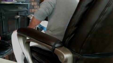 Snapshot of vnpg92 chatting on January 12, 2025, 5:33 pm vnpg92 online show from January 12, 2025, 5:33 pm