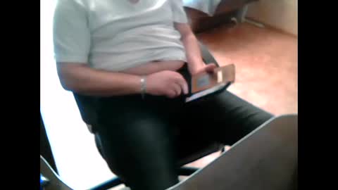 Snapshot of vodila3001 chatting on February 8, 2026, 4:27 am vodila3001 online show from February 8, 2026, 4:27 am