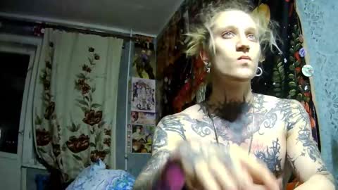 Snapshot of voldan_elf chatting on October 30, 2025, 4:08 pm Elf online show from October 30, 2025, 4:08 pm