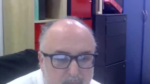 volpi72 online show from March 19, 2026, 6:23 pm