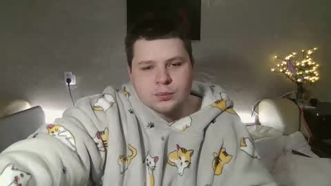 Volshebnik1302 online show from February 27, 2025, 4:53 pm