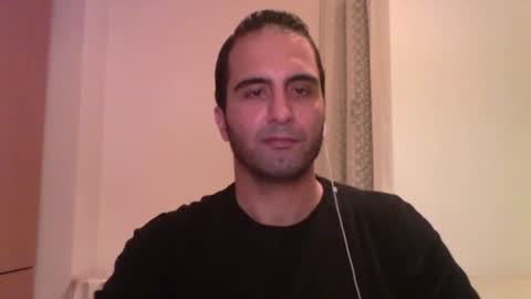 volve5 online show from February 2, 2025, 11:21 pm