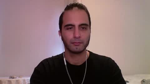Snapshot of volve5 chatting on April 1, 2026, 12:17 pm volve5 online show from April 1, 2026, 12:17 pm