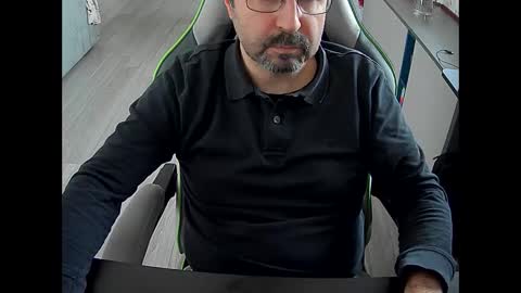 Vonn online show from January 8, 2025, 9:32 am