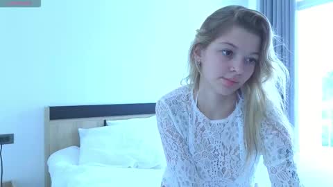 Snapshot of vopooo chatting on February 2, 2026, 3:05 am Aliceinst magic crystalll online show from February 2, 2026, 3:05 am