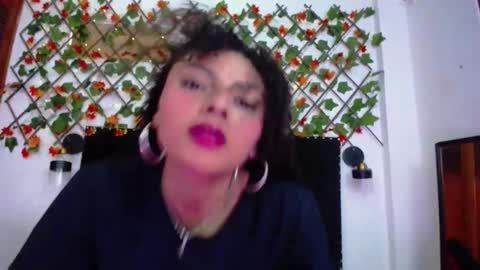 Snapshot of vsamanthaper2 chatting on February 8, 2026, 7:39 pm vsamanthaper2 online show from February 8, 2026, 7:39 pm