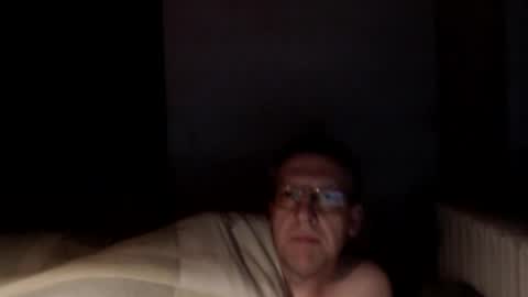 vthomasp719 online show from March 16, 2026, 11:42 pm