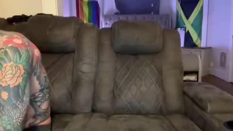 vveejay online show from November 1, 2025, 2:57 am