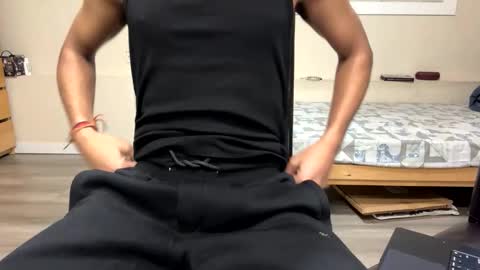 vvip_prem online show from November 26, 2025, 1:06 am