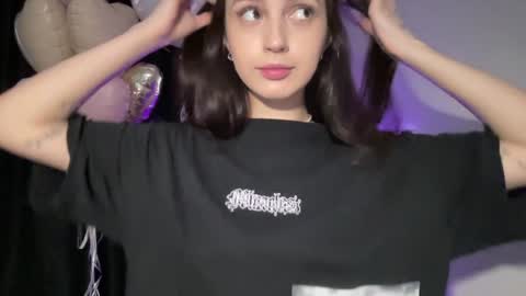 Alice  Before pvt write to me in PM  online show from January 20, 2025, 1:11 pm