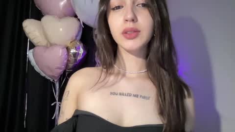 Alice  Before pvt write to me in PM  online show from January 24, 2025, 9:37 pm