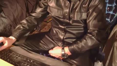 waaaooow online show from February 26, 2026, 7:57 pm