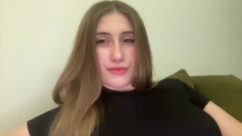 walkiria19 online show from February 19, 2026, 8:05 pm