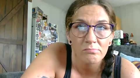 Fuck Marie i dunno online show from July 1, 2026, 7:13 pm