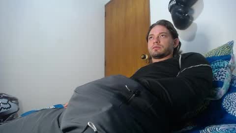 walnniel_concordia online show from April 18, 2026, 5:44 am