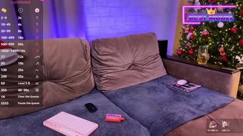 Snapshot of walt_enjoy chatting on December 30, 2024, 12:54 am Walt Enjoy online show from December 30, 2024, 12:54 am