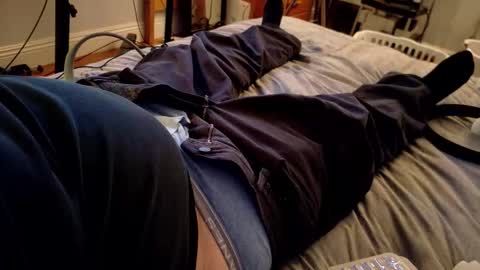 I love the ol in-n-out  online show from February 24, 2026, 2:09 am