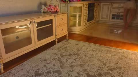 hello guys im Lilian online show from November 19, 2025, 2:55 am