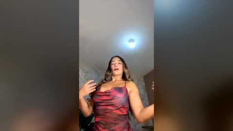 Snapshot of wandathompson_ chatting on July 17, 2026, 11:06 am Wanda online show from July 17, 2026, 11:06 am