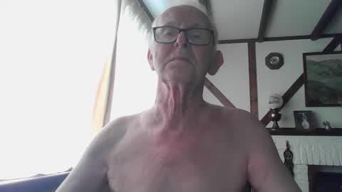 Snapshot of wanderer1090 chatting on May 15, 2026, 11:50 am wanderer1090 online show from May 15, 2026, 11:50 am
