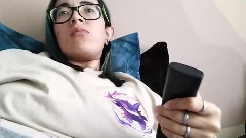 Waningrose  Lu online show from March 4, 2025, 6:50 pm