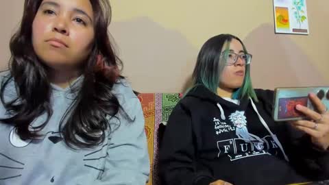 Waningrose  Lu online show from September 28, 2025, 10:37 pm