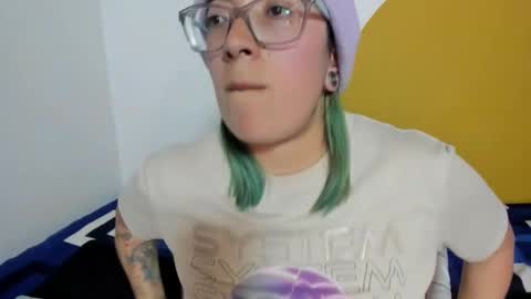 Waningrose  Lu online show from November 23, 2025, 11:48 pm