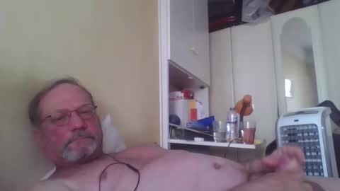 Snapshot of wanky357 chatting on September 17, 2025, 12:51 pm Tibo Love online show from September 17, 2025, 12:51 pm