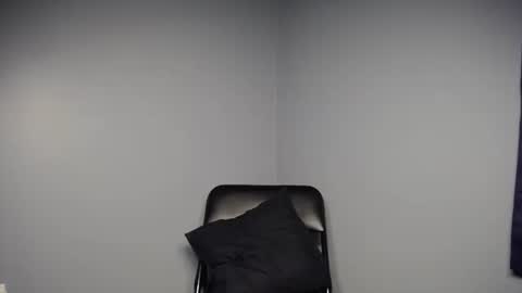 wannaplay1025 online show from March 6, 2026, 1:13 am