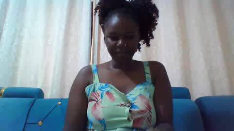 wapgirl22 online show from May 26, 2026, 6:53 am
