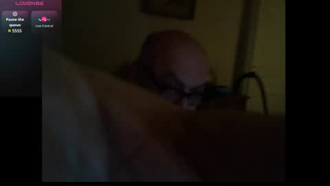 warp147 online show from November 10, 2025, 2:32 am