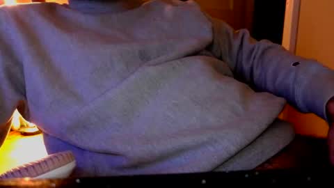 Bowwow online show from November 4, 2025, 2:21 am