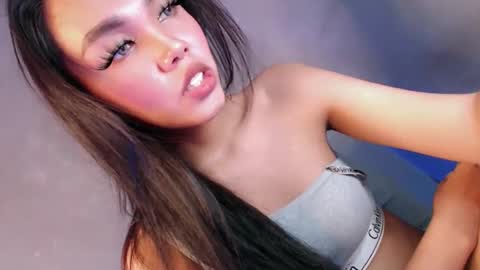 Isla Fox online show from October 7, 2025, 5:59 am