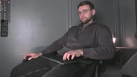 Snapshot of waynemiller_ chatting on February 21, 2026, 4:46 am Wayne online show from February 21, 2026, 4:46 am