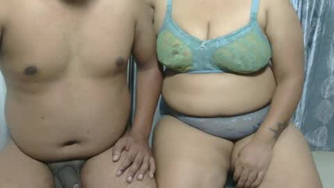 Snapshot of we_are_indian chatting on May 21, 2026, 6:48 pm khushiwife kabirhubby kavyasexy gf online show from May 21, 2026, 6:48 pm
