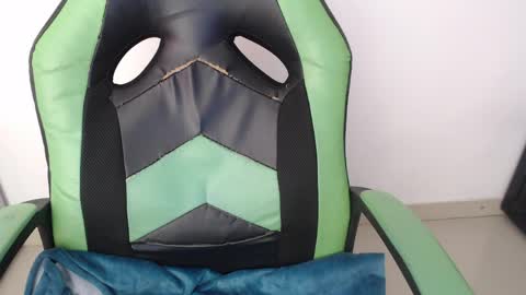 Trixie 3 online show from April 1, 2026, 12:50 pm